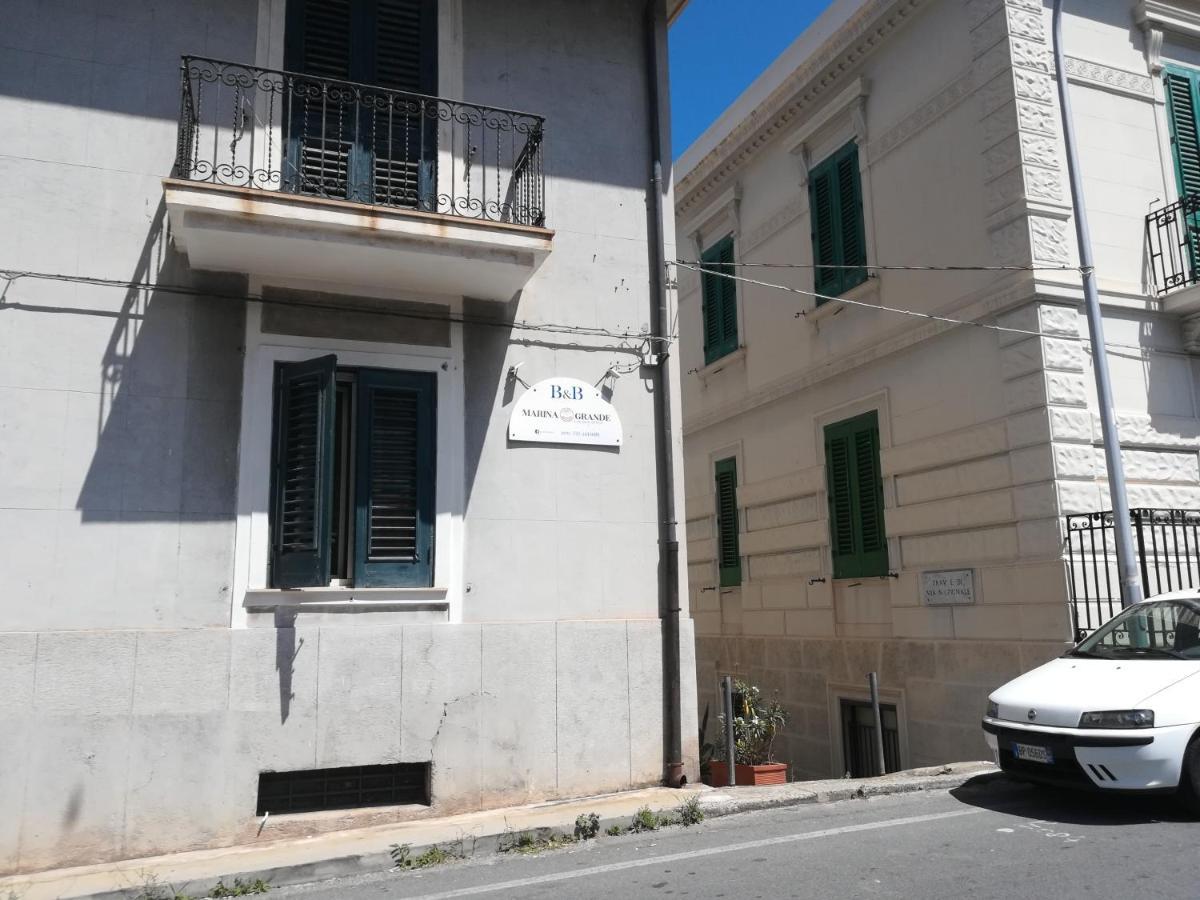 B&B A Due Passi Dal Mare Scilla Exterior foto